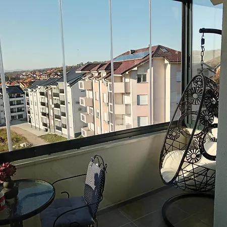 Tina , Kod Hotela Sunce *