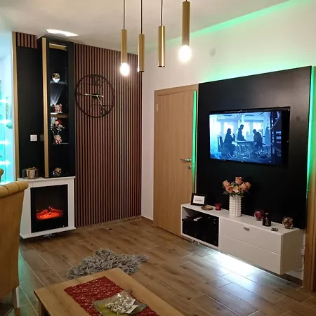 Tina , Kod Hotela Sunce Soko Banja