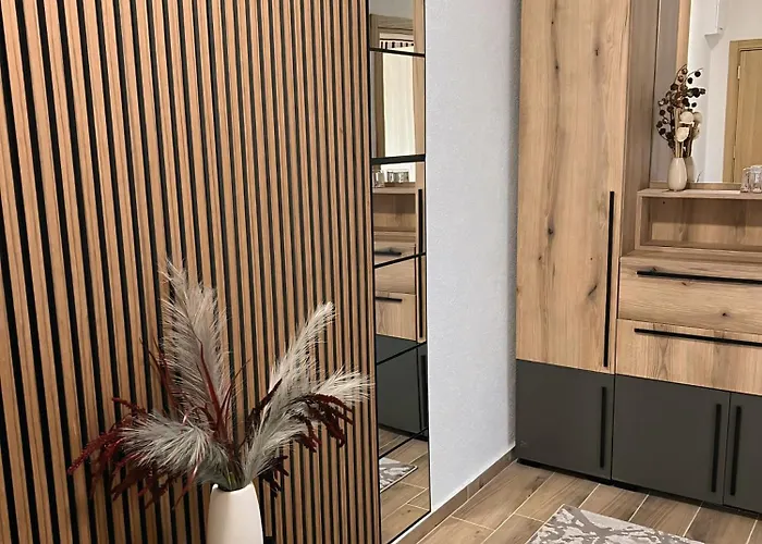 アパート Tina , Kod Hotela Sunce *